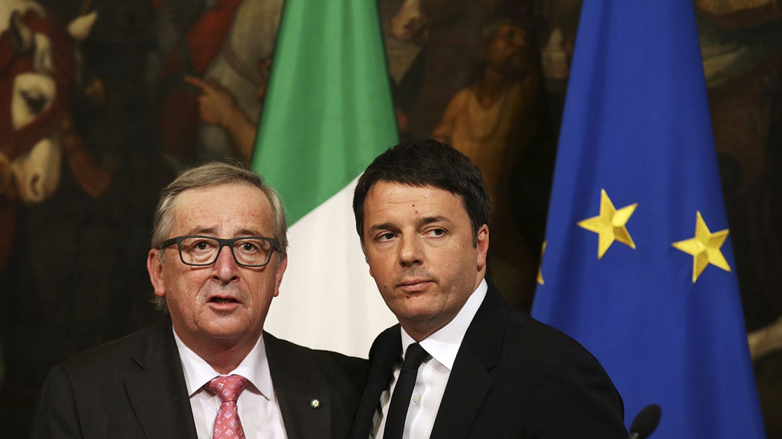 Juncker a Roma fa pace con Renzi: "Nessun problema con l'Italia"
