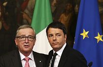 Juncker a Roma fa pace con Renzi: "Nessun problema con l'Italia"