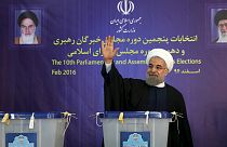 Los aliados del presidente Rohaní logran 29 de 30 escaños por Teherán, según resultados iniciales