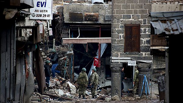 Türkei: Dramatische Szenen in Diyarbakir Türkei: Dramatische Szenen in Diyarbakir