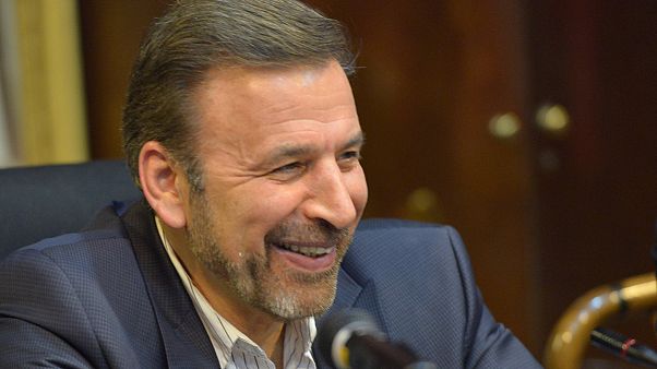 ارسال روزانه ۲۰۰ میلیون پیامک در روزهای انتخابات ارسال روزانه ۲۰۰ میلیون پیامک در روزهای انتخابات