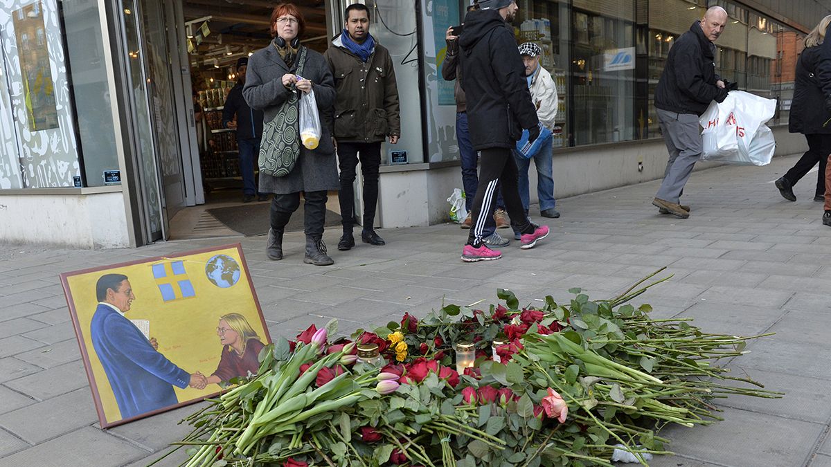 Suécia: 30º aniversário da morte de Olof Palme