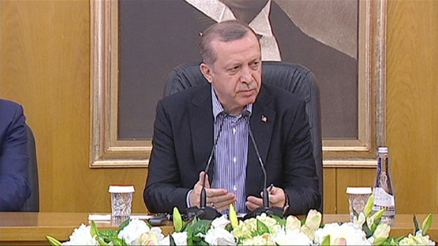 Erdogan: nem értek egyet az újságírók szabadon engedésével