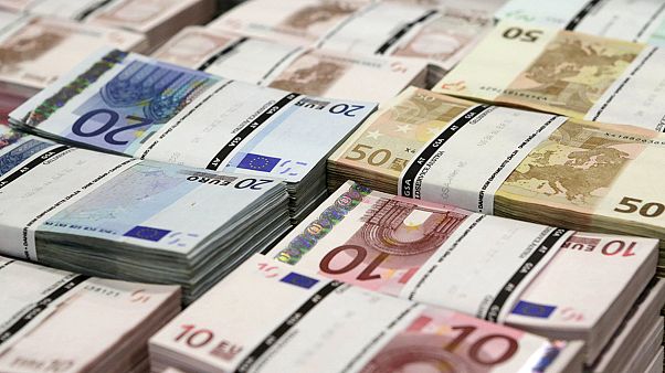 La inflación vuelve a ser negativa en febrero en la eurozona, con un -0,2% La inflación vuelve a ser negativa en febrero en la eurozona, con un -0,2%