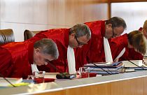 المحكمة الدستورية في ألمانيا تنظر في منع حزب النازيين الجدد