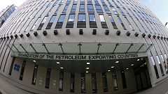 La OPEP no planea recortar la producción, aunque en febrero retrocedió ligeramente