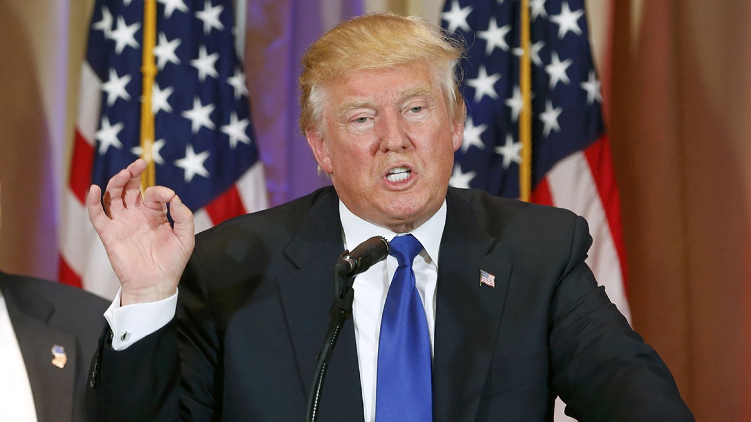 Tra sacro e profano: le migliori "perle" di Donald Trump