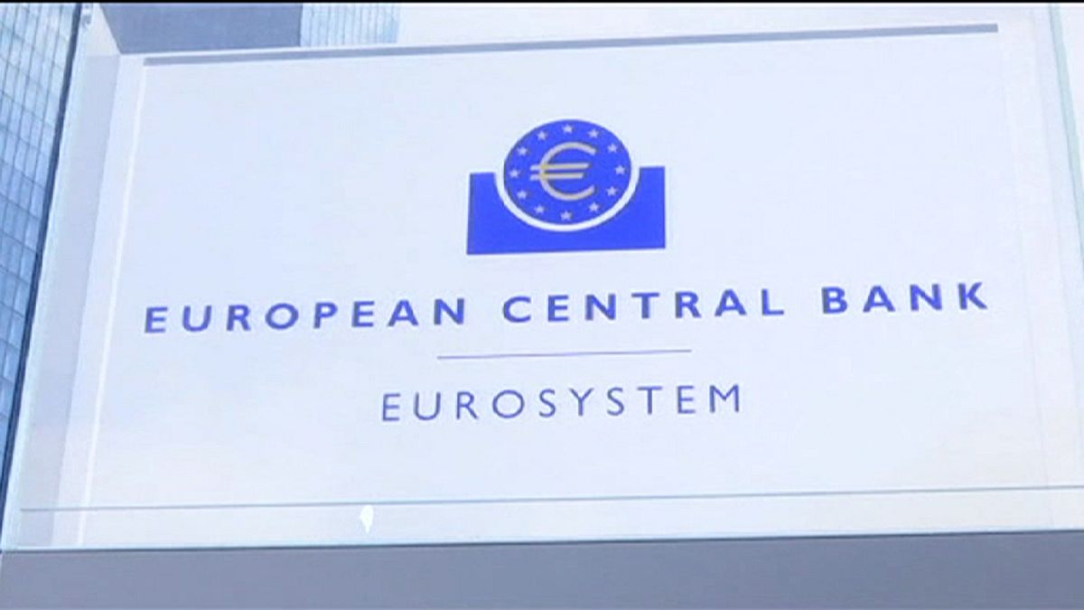 کندی روند رشد فعالیتهای اقتصادی در حوزه پولی یورو