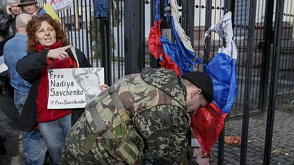 Ucraina: a Kiev manifestazione per il rilascio di una pilota processata in Russia Ucraina: a Kiev manifestazione per il rilascio di una pilota processata in Russia