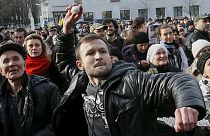 Kiev : l'ambassade de Russie attaquée après la condamnation de Sa