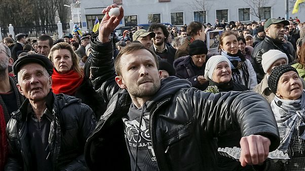 Κίεβο: Οργή κατά της Ρωσίας για τη δίκη της Ουκρανής πιλότου Κίεβο: Οργή κατά της Ρωσίας για τη δίκη της Ουκρανής πιλότου