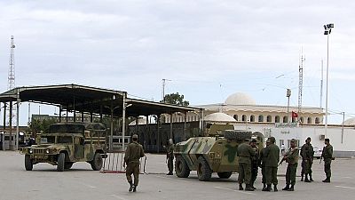 Tunisie : des affrontements entre armée et djihadistes font 45 morts