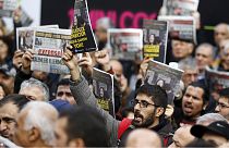 El ultimo mazazo del Gobierno turco a la libertad de prensa enrarece la cumbre con la UE