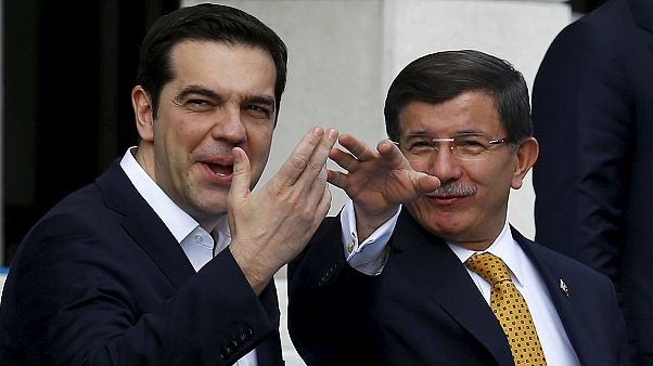 Türkei und Griechenland suchen Annäherung vor dem Hintergrund der Flüchtlingskrise Türkei und Griechenland suchen Annäherung vor dem Hintergrund der Flüchtlingskrise