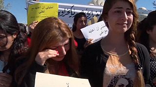 Ιράκ: Διαδήλωση για τις απαχθείσες από το ΙΚΙΛ γυναίκες έκαναν Γιαζιντίτες