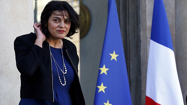 Jobs act francese: straordinari meno cari e licenziamenti più facili Jobs act francese: straordinari meno cari e licenziamenti più facili