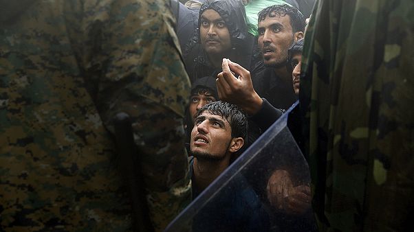 Protests at Greek-Macedonian border as Balkans migrant route "closed" Protests at Greek-Macedonian border as Balkans migrant route "closed"