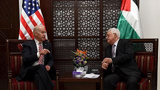 Joe Biden bírálta a palesztin elnököt, amiért nem ítéli el a késeléseket