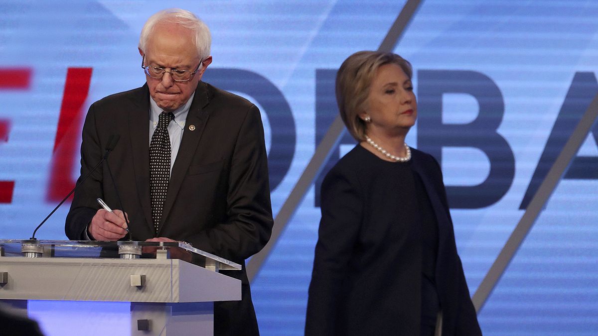 Clash in Miami: Sanders more aggressive, Clinton the better debater