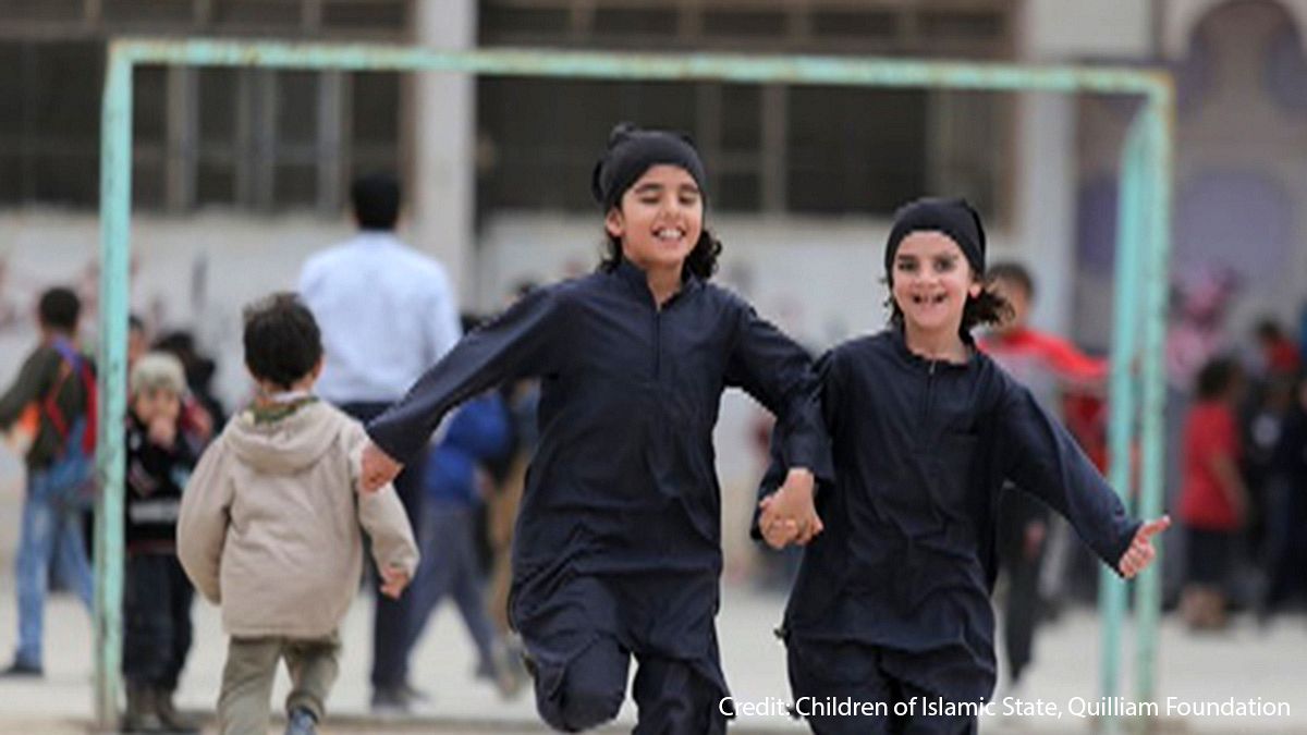 Πως το Ισλαμικό Κράτος μετατρέπει τα μικρά παιδιά σε μελλοντικούς τζιχαντιστές