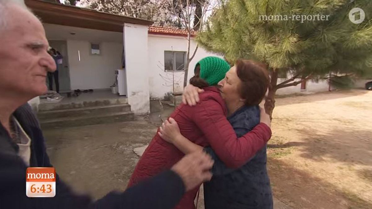 Ειδομένη: Το ηλικιωμένο ζευγάρι που άνοιξε το σπίτι του στους πρόσφυγες