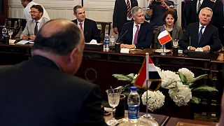 Égypte : la France engagée à relancer le processus de paix au Proche-Orient