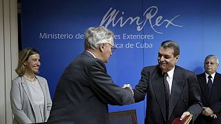 UE e Cuba assinam acordo para normalizar relações