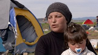 Nisrine et ses cinq enfants, piégés à Idomeni