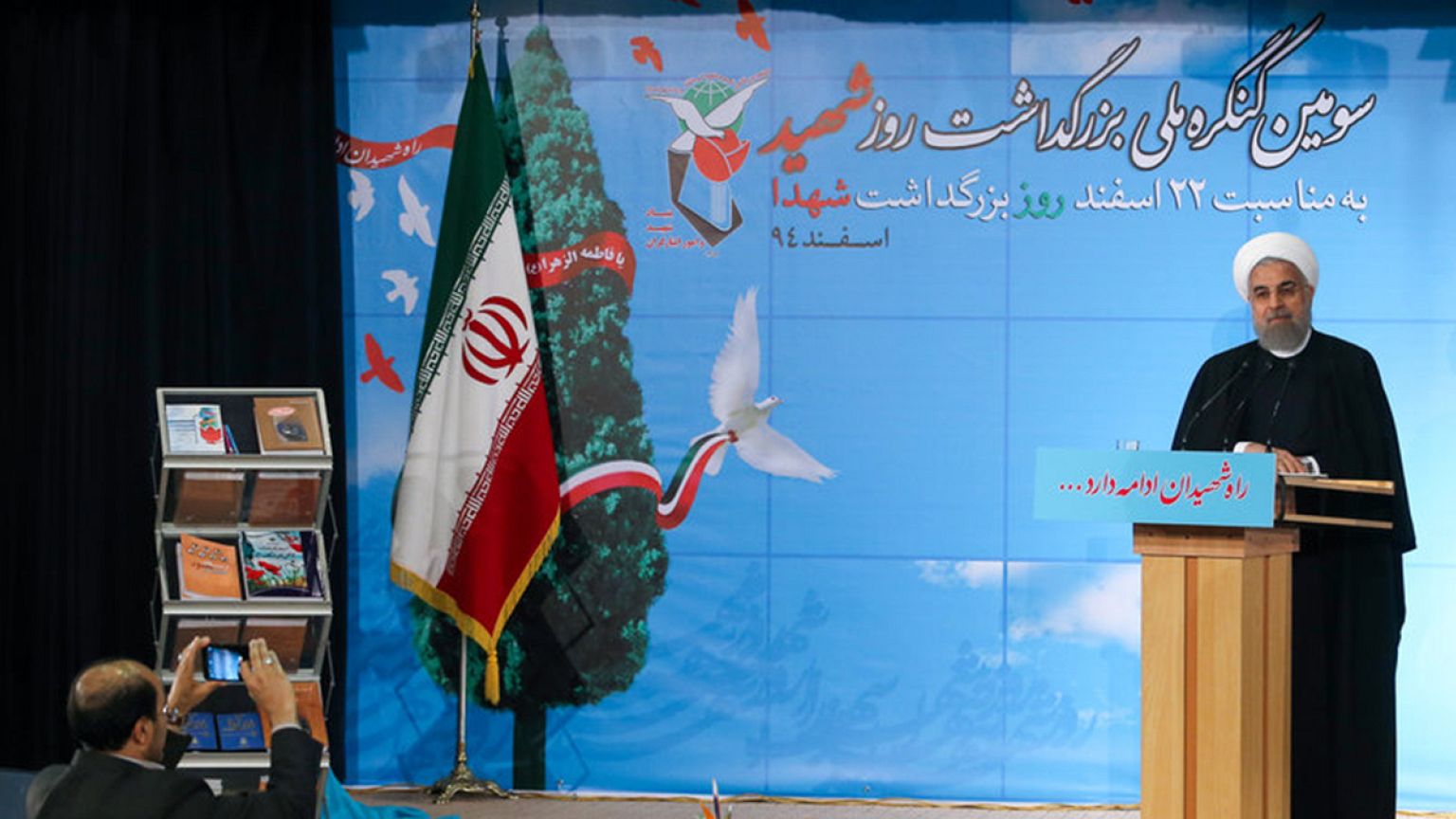 روحانی: چرا این همه توهین و دروغ؟ گویی برخی نمی‌توانند رفاه ملت را ببینند