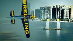 Fixer Flugzeug-Franzose gewinnt Air Race in Abu Dhabi