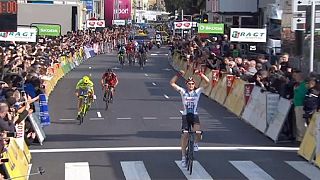 Geraint Thomas knapp vor Alberto Contador beim Rad-Klassiker Paris-Nizza