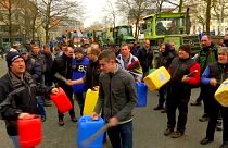 Bauern demonstrieren in Brüssel gegen Milchpreise