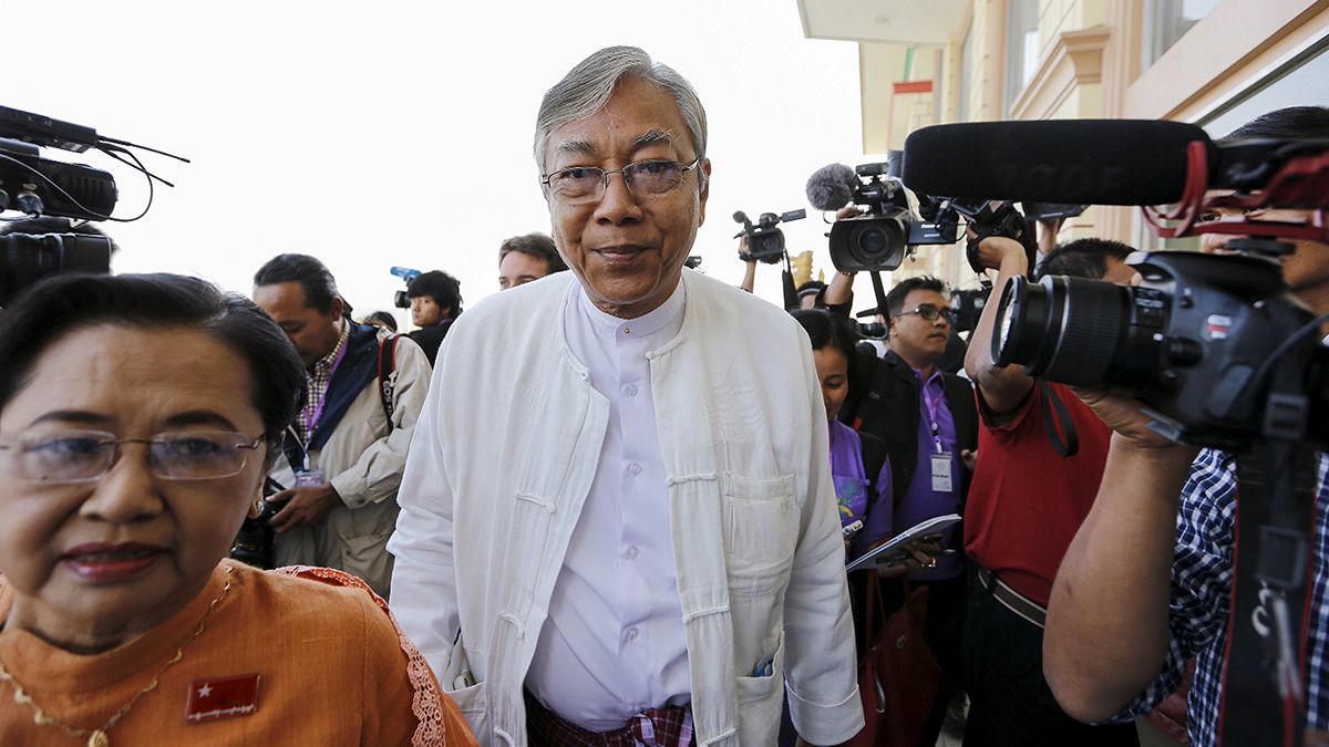تین چائو، متحد نزدیک آنگ سان سوچی رییس جمهوری میانمار شد