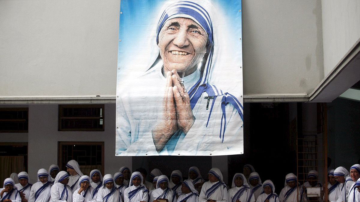 Katholische Kirche spricht Mutter Teresa heilig