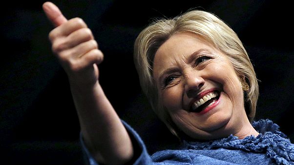 Fünf Siege: Demokratin Clinton setzt sich von Rivale Sanders ab Fünf Siege: Demokratin Clinton setzt sich von Rivale Sanders ab