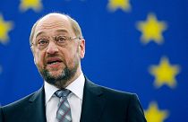 Martin Schulz szerint Orbánnak segítenie kellene a menekülteket