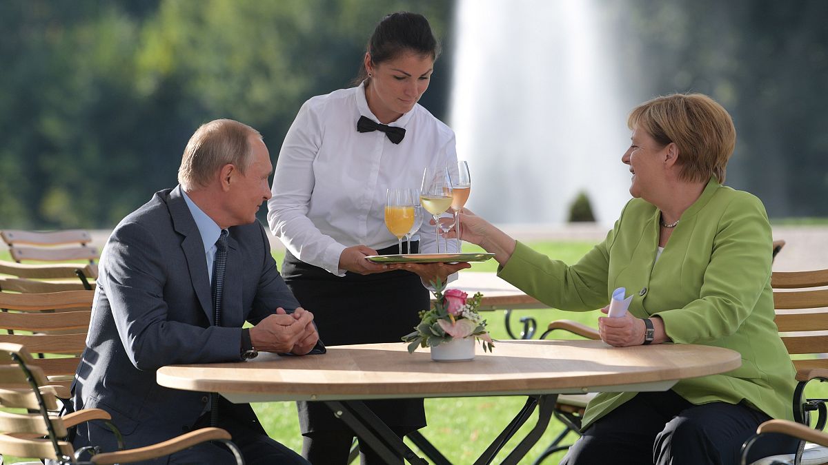 Image: Russian President Vladimir Putin visits Berlin