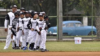 Történelmi baseball meccs Kubában