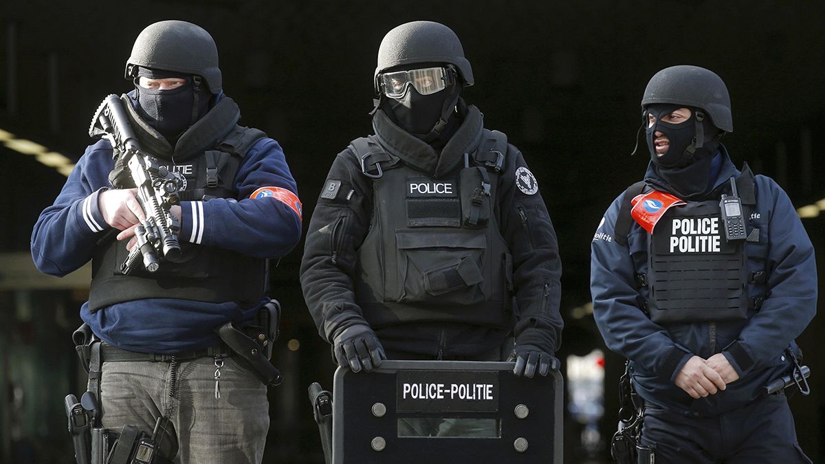 افزایش تدابیر امنیتی در سطح بین المللی پس از حملات بروکسل