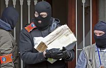 Bélgica: Autoridades intensificam buscas do terceiro suspeito
