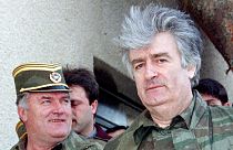 Karadzic espera sentencia 20 años después de la guerra de Bosnia