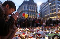 مردم بروکسل به قربانیان حملات انتحاری ادای احترام کردند
