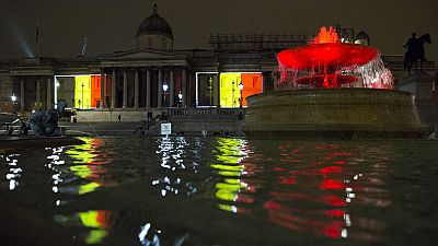 Λονδίνο: Φωτισμένο στα χρώματα της βελγικής σημαίας
