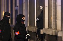 بلجيكا: اعتقال 6 أشخاص بشبهة الارتباط بتفجيرات بروكسل
