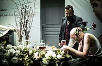 «Οστέα Ξηρά Σφόδρα»: Η ζωή, ο θάνατος και η αναγέννηση μέσα από ένα όραμα