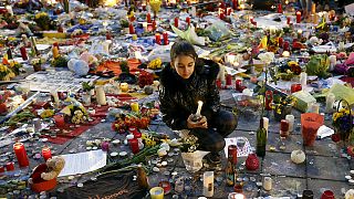 Centenares de ciudadanos desafían el miedo y la anulación de la protesta en Bruselas