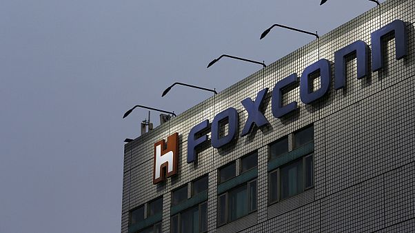Foxconn to take over Sharp for reduced price Foxconn to take over Sharp for reduced price