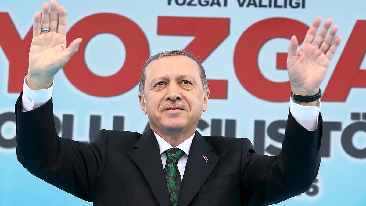 A német köztévé kigúnyolta Erdogant, botrány lett belőle
