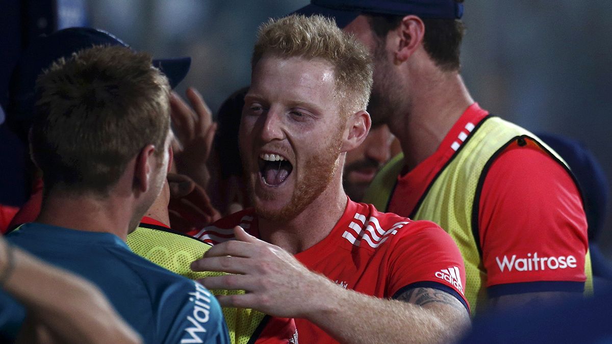 Inglaterra se clasifica para la final del Twenty20 de críquet