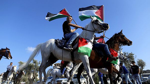 تظاهرات فلسطینی ها در چهلمین سالگرد روز زمین تظاهرات فلسطینی ها در چهلمین سالگرد روز زمین